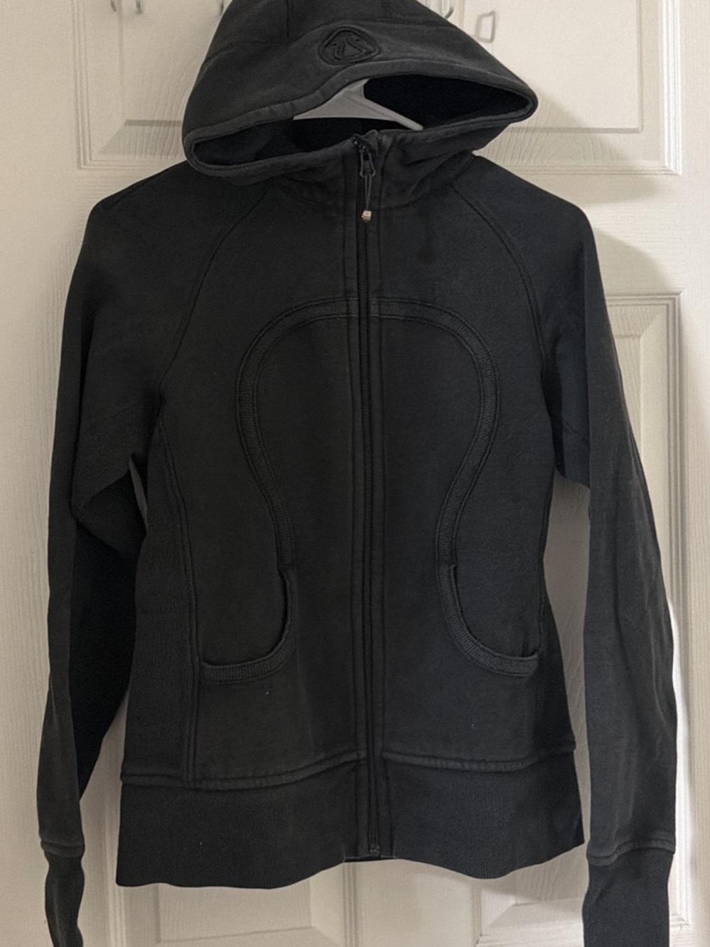 lululemon athletica Black Full-Zip Hooded Jacket
